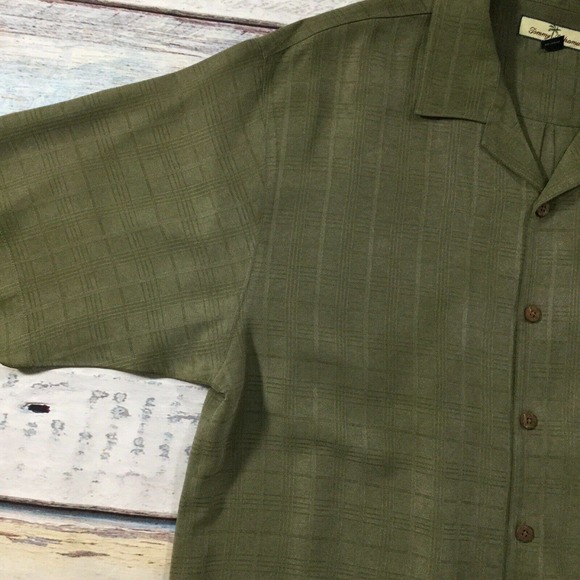 Tommy Bahama Mens Shirt Large Military Green Silk - Picture 6 of 10